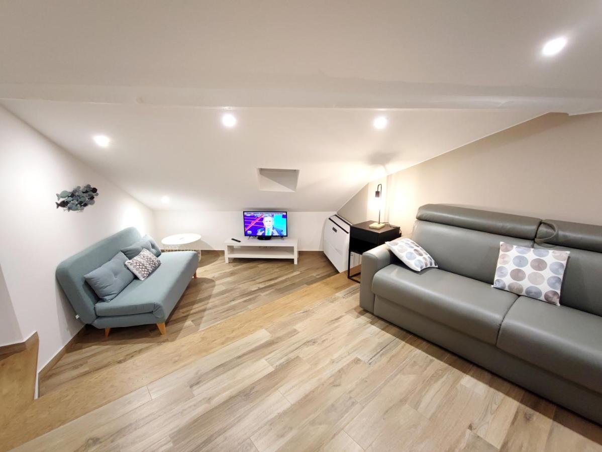 Domus Coppola Catania Apartment Bagian luar foto