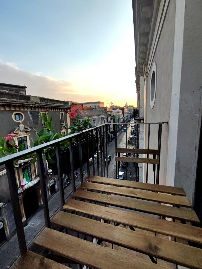 Domus Coppola Catania Apartment Bagian luar foto